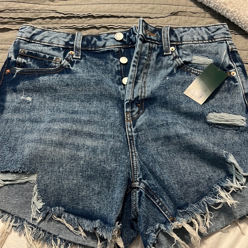 Wild Fable distressed denim shorts, size 10, BRAND NEW, high waist, frayed hem